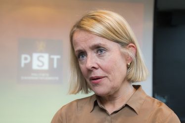 Le service de sécurité de la police norvégienne (PST) recommande l'armement général des forces de police - 16