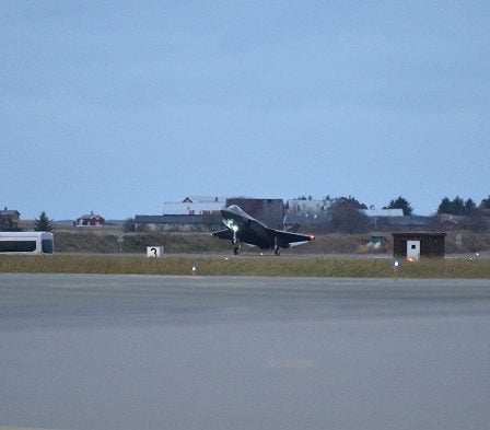 Les premiers F-35 ont atterri à Ørland 8 Les premiers F-35 ont atterri à Ørland - 7