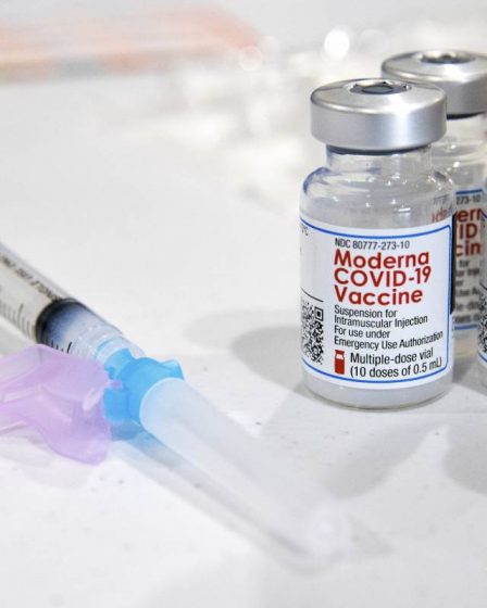 Le Danemark suspend l'utilisation du vaccin Moderna pour toutes les personnes de moins de 18 ans 2 Le Danemark suspend l'utilisation du vaccin Moderna pour toutes les personnes de moins de 18 ans - 1