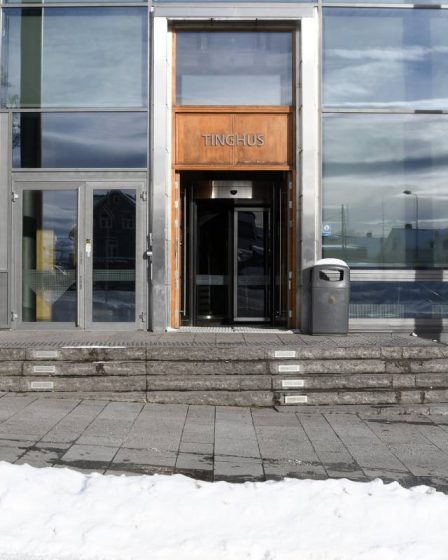 Le tribunal de district de North Troms et Senja condamne un homme à quatre ans de prison pour viol pendant le sommeil 8 Le tribunal de district de North Troms et Senja condamne un homme à quatre ans de prison pour viol pendant le sommeil - 7
