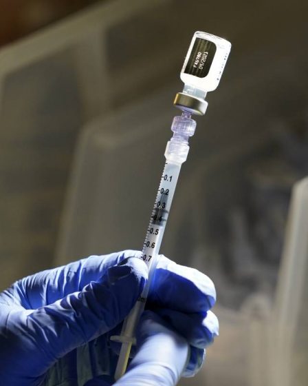 Une infirmière suédoise signalée pour avoir diffusé de fausses informations sur les vaccins 14 Une infirmière suédoise signalée pour avoir diffusé de fausses informations sur les vaccins - 13