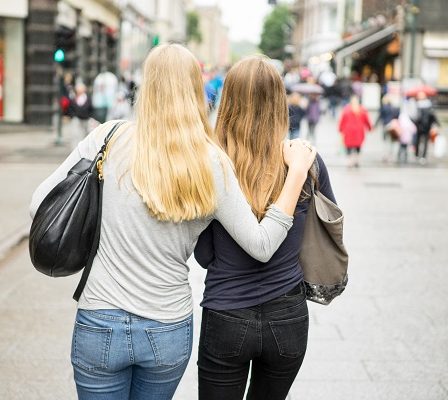 Plusieurs filles en thérapie après avoir partagé des photos nues 14 Plusieurs filles en thérapie après avoir partagé des photos nues - 13
