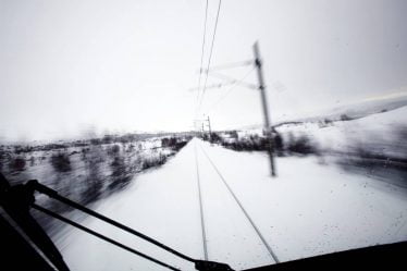 Un homme ivre d'Asker arrête le trafic ferroviaire et est signalé - 20