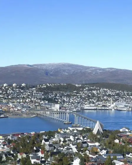 Tromsø s'apprête à annoncer des recommandations sur l'utilisation de masques faciaux, le bureau à domicile et un mètre de distance - 36