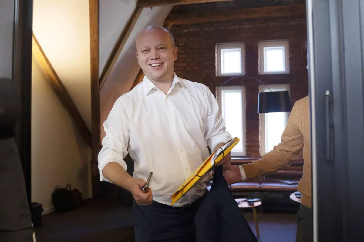 Le groupe parlementaire du Parti du centre a approuvé la plate-forme Hurdal 4 Le groupe parlementaire du Parti du centre a approuvé la plate-forme Hurdal - 3