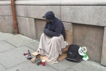 Un mendiant saisi avec six millions de couronnes en espèces en Suède - 16