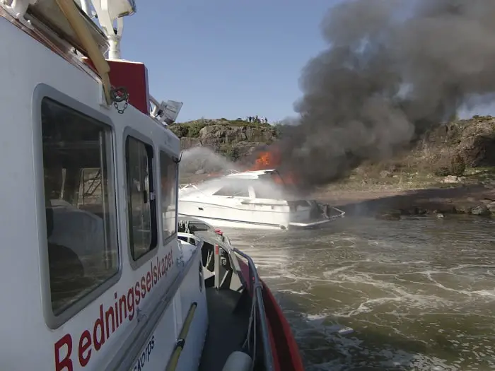 Augmentation du nombre d'incendies de bateaux 4 Augmentation du nombre d'incendies de bateaux - 3