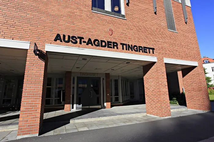 Des adolescents ont évité une peine de prison pour le viol d'une adolescente de 13 ans à Grimstad 4 Des adolescents ont évité une peine de prison pour le viol d'une adolescente de 13 ans à Grimstad - 3