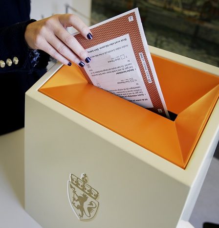 Participation électorale plus faible chez les immigrés que dans le reste de la population 26 Participation électorale plus faible chez les immigrés que dans le reste de la population - 25