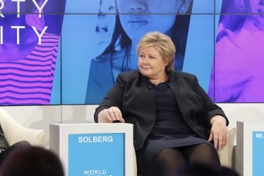 Erna Solberg nommée chef de la réunion de Davos - 18