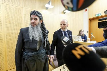 Incertitude sur le procès italien du mollah Krekar - 20