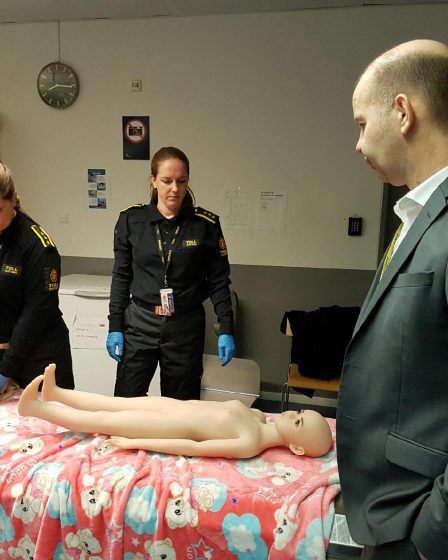 Premier procès pénal norvégien pour achat d'une poupée sexuelle d'enfant 16 Premier procès pénal norvégien pour achat d'une poupée sexuelle d'enfant - 15