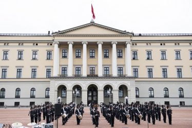 La sécurité des propriétés royales pourrait coûter jusqu'à 592 millions de NOK - 20