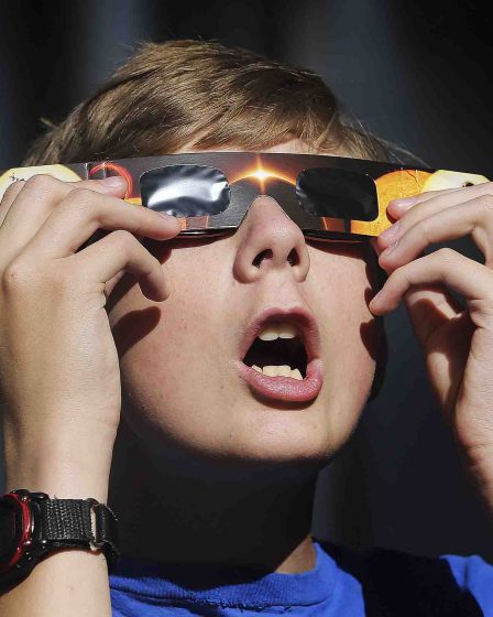 Des millions de personnes affluent vers les villes américaines pour voir l'éclipse solaire 5 Des millions de personnes affluent vers les villes américaines pour voir l'éclipse solaire - 4