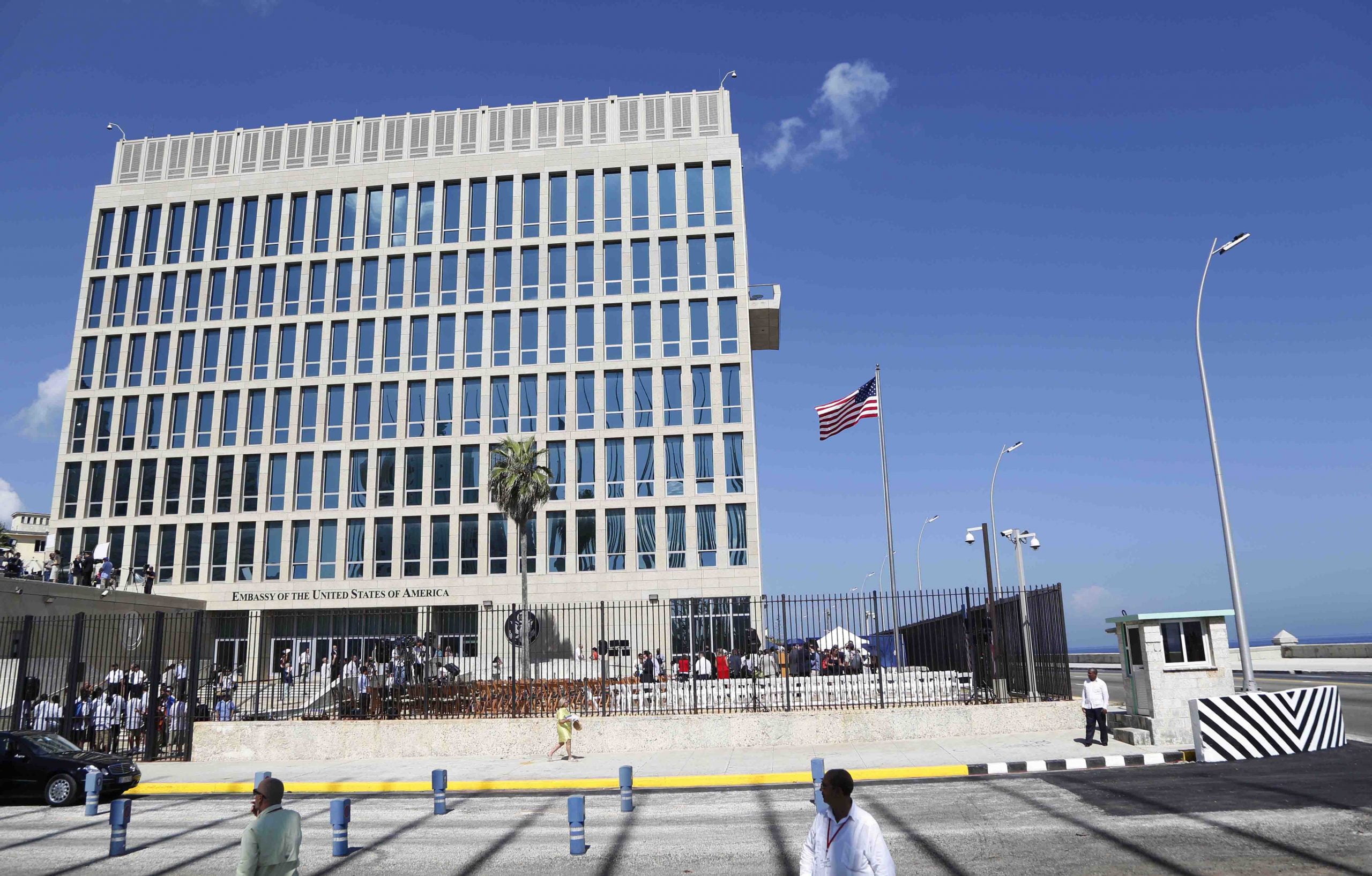 Une maladie mystérieuse frappe des diplomates américains à Cuba 4 Une maladie mystérieuse frappe des diplomates américains à Cuba - 3