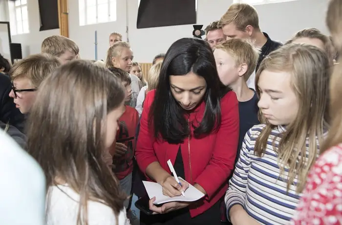 Arbeiderpartiet (Parti travailliste) interdira totalement tous les mariages de personnes de moins de 18 ans en Norvège 4 Arbeiderpartiet (Parti travailliste) interdira totalement tous les mariages de personnes de moins de 18 ans en Norvège - 3