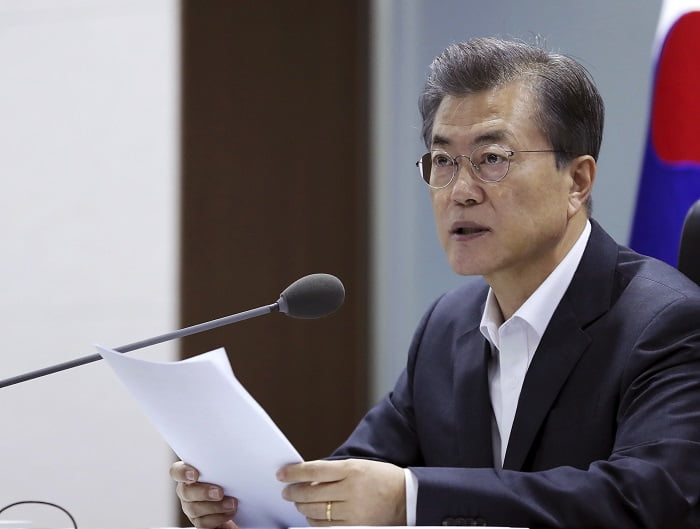 Moon et Trump s'entendent pour augmenter les sanctions contre la Corée du Nord 4 Moon et Trump s'entendent pour augmenter les sanctions contre la Corée du Nord - 3