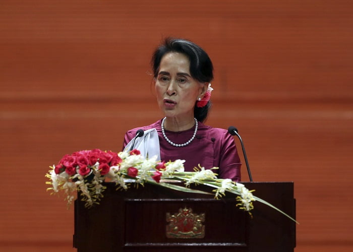 Portrait d'Aung San Suu Kyi abattu à Oxford - 3