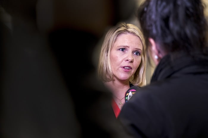 Listhaug se met sur le devant de la scène comme elle le dit, "ceux qui ont le plus parlé de moi ont perdu les élections" 4 Listhaug se met sur le devant de la scène comme elle le dit, "ceux qui ont le plus parlé de moi ont perdu les élections" - 3