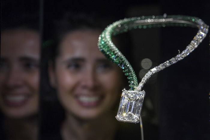 Diamant vendu pour 274 millions de NOK 4 Diamant vendu pour 274 millions de NOK - 3