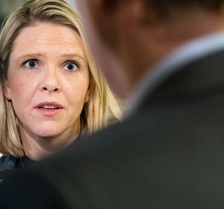 Listhaug envisage la conservation des passeports et les interdictions de voyager 24 Listhaug envisage la conservation des passeports et les interdictions de voyager - 23