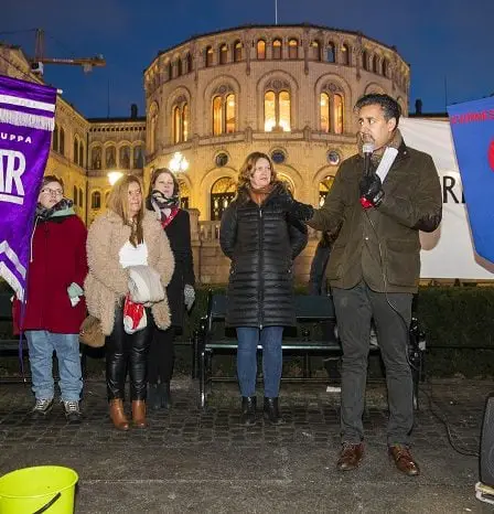 Raja espère que la campagne #metoo aide les femmes des minorités 33 Raja espère que la campagne #metoo aide les femmes des minorités - 32