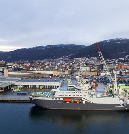 Le nouveau navire de recherche glaciaire norvégien exposé à Bergen 28 Le nouveau navire de recherche glaciaire norvégien exposé à Bergen - 27