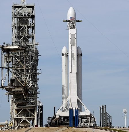 SpaceX lance avec succès le vaisseau spatial le plus puissant du monde - 7