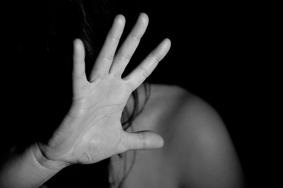 Deux signalements de violence domestique sur trois sont abandonnés 4 Deux signalements de violence domestique sur trois sont abandonnés - 3