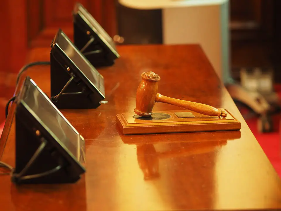 Un homme écope de sept ans de prison pour fraude à la facturation à Trysil 4 Un homme écope de sept ans de prison pour fraude à la facturation à Trysil - 3