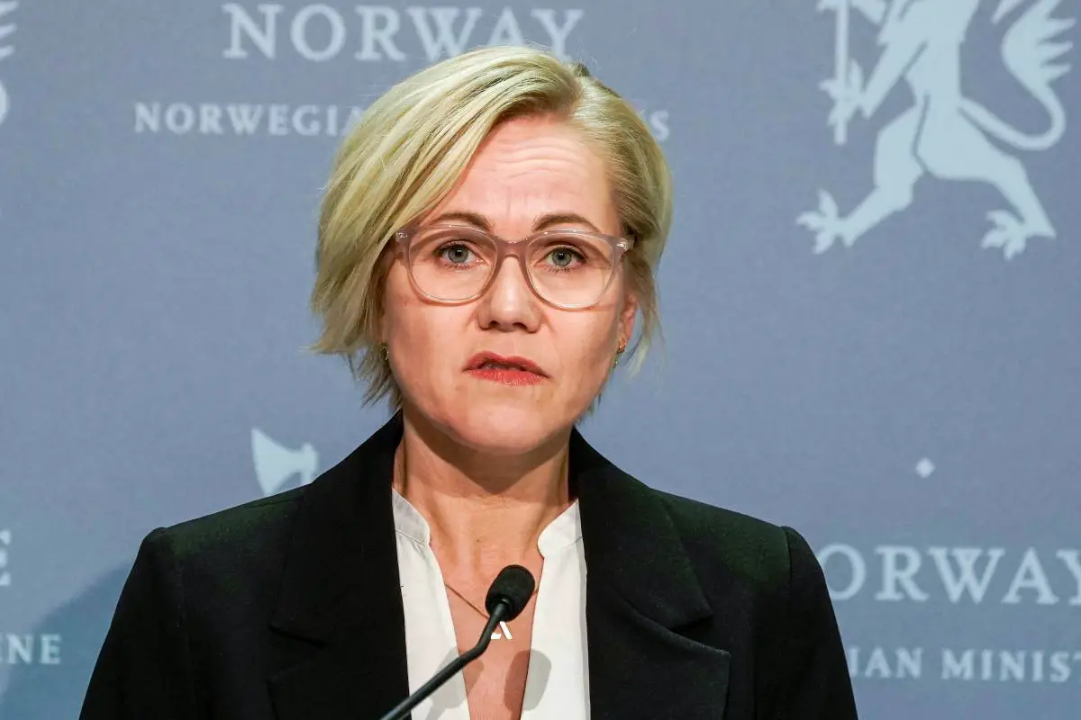 Le ministre norvégien de la Santé ne pense pas que les dîners de Noël devraient être annulés - pour le moment - 3