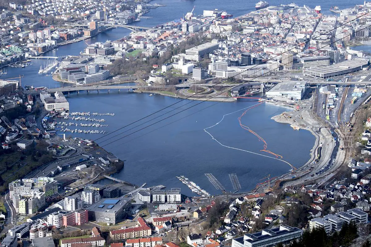 Un homme d'une vingtaine d'années arrêté après un incident au couteau à Bergen - 3