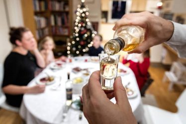 En Norvège, trois fois plus de personnes prévoient d'aller à des fêtes de Noël en 2021 qu'en 2020 - 16