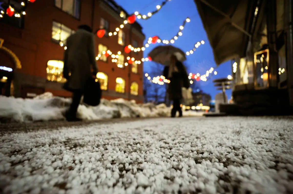 Prévisions du week-end : la température devrait baisser dans le nord de la Norvège - du grésil à l'ouest 4 Prévisions du week-end : la température devrait baisser dans le nord de la Norvège - du grésil à l'ouest - 3
