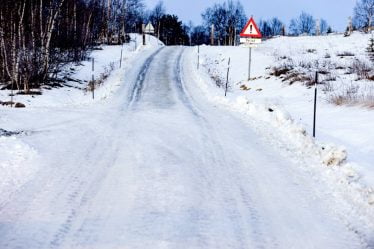 Plusieurs accidents de la circulation signalés dans l'est de la Norvège : la police met en garde contre les routes très glissantes - 16
