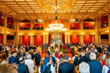Les partis politiques norvégiens demandent à leurs députés de s'assurer qu'ils respectent les règles de logement des navetteurs - 16