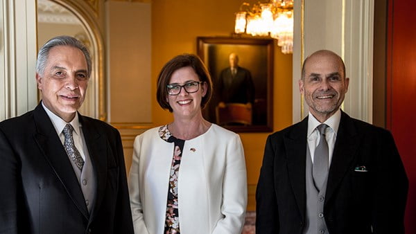 Nouveaux ambassadeurs du Mexique, du Pérou et d'Australie 4 Nouveaux ambassadeurs du Mexique, du Pérou et d'Australie - 3