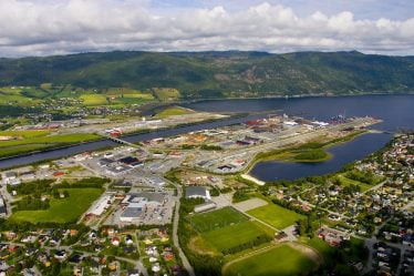 La recherche d'un pêcheur à Orkla reprend - 18