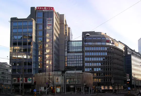 L'incendie du centre commercial d'Oslo City sous contrôle - 3