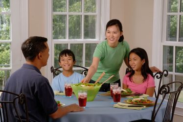 Près de la moitié des nouveaux immigrants en Norvège parlent le norvégien à la maison - 8