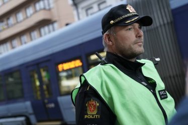 Police d'Oslo : l'agresseur était en train d'attaquer des personnes lorsque nous lui avons tiré dessus - 16