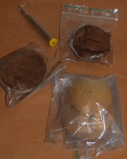 Pris avec deux tonnes de produits de boulangerie 5 Pris avec deux tonnes de produits de boulangerie - 4