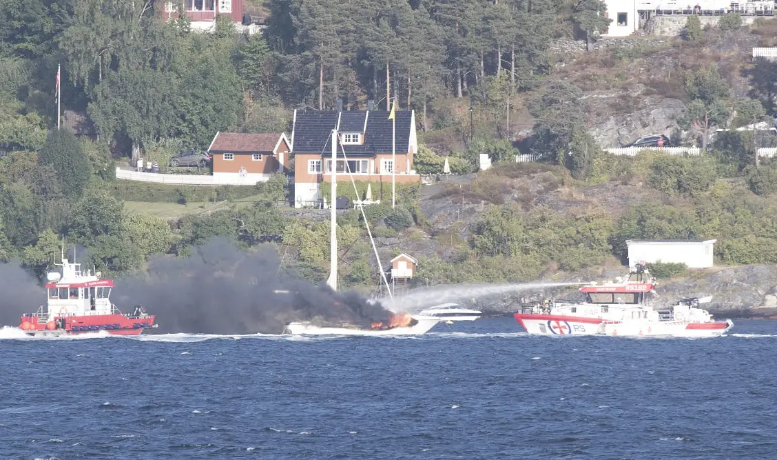 HRS demande à la commission des accidents d'examiner l'incendie d'un bateau 4 HRS demande à la commission des accidents d'examiner l'incendie d'un bateau - 3