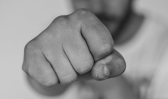 Un adolescent de 16 ans décède des suites de violences à Holmlia 4 Un adolescent de 16 ans décède des suites de violences à Holmlia - 3