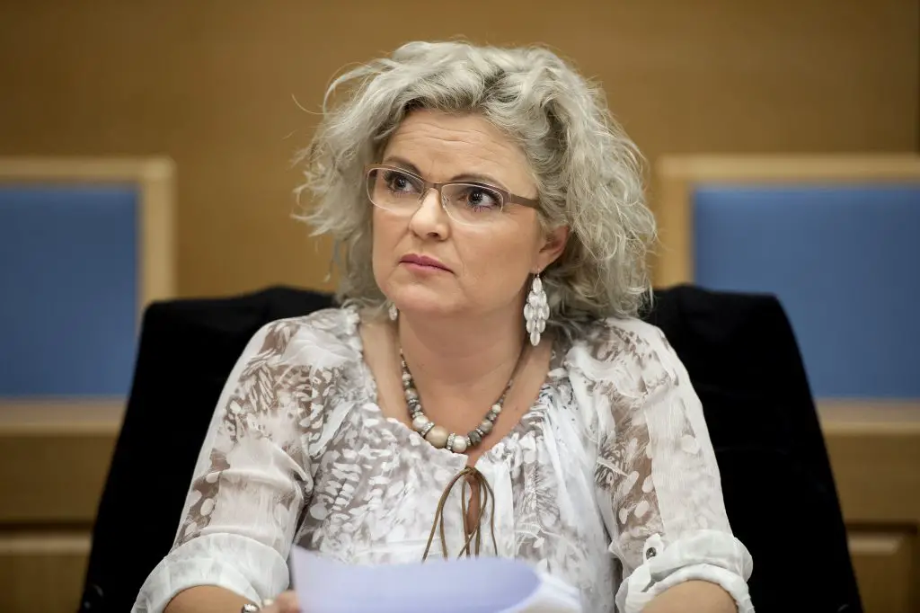 Merete Hodne de retour en tant que membre FrP 4 Merete Hodne de retour en tant que membre FrP - 3