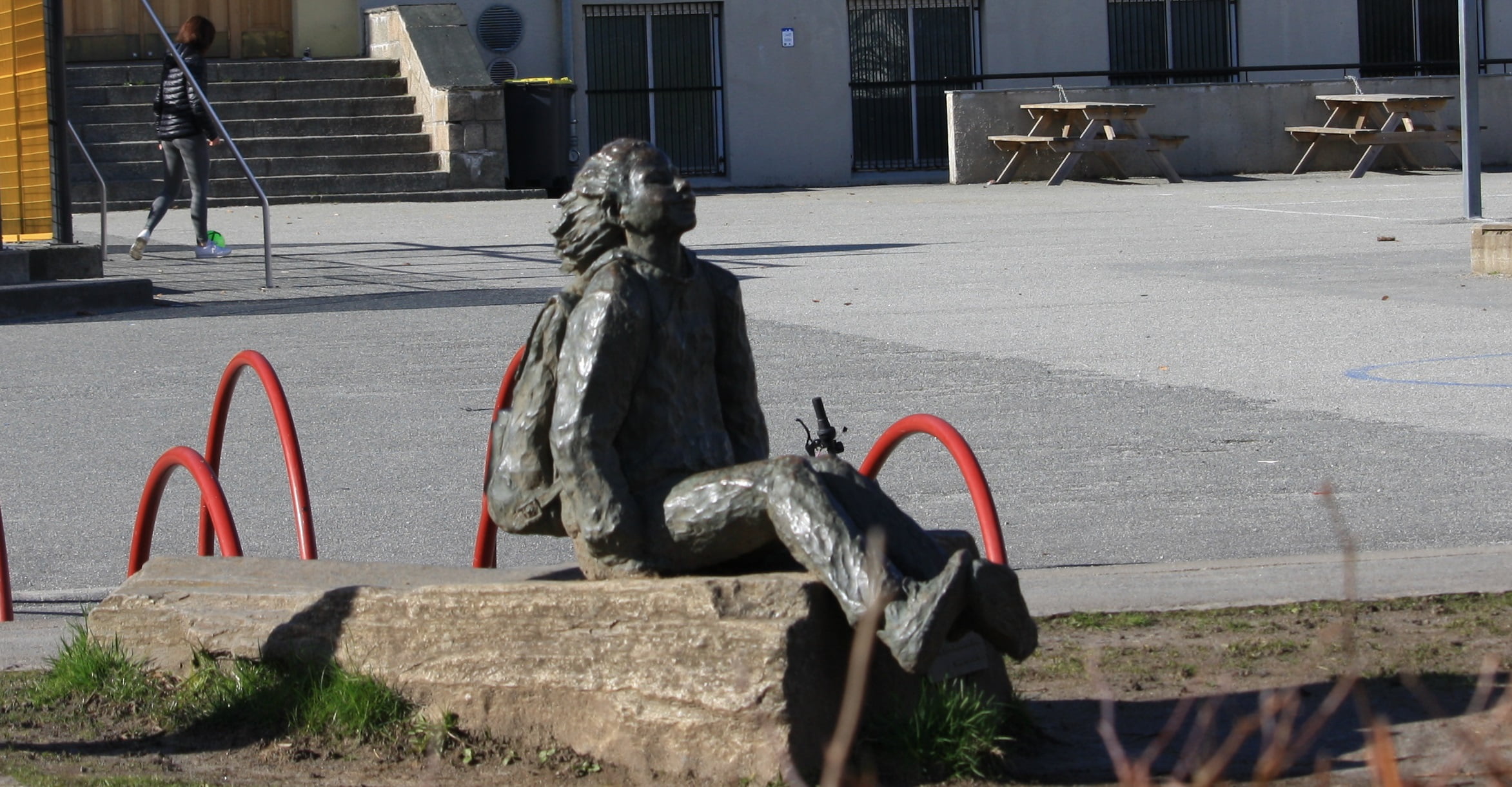 Une mère a enlevé ses enfants dans une affaire de protection de l'enfance 4 Une mère a enlevé ses enfants dans une affaire de protection de l'enfance - 3