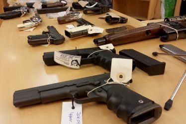 Des milliers d'armes et plusieurs tonnes d'explosifs remis au titre de l'amnistie des armes - 16