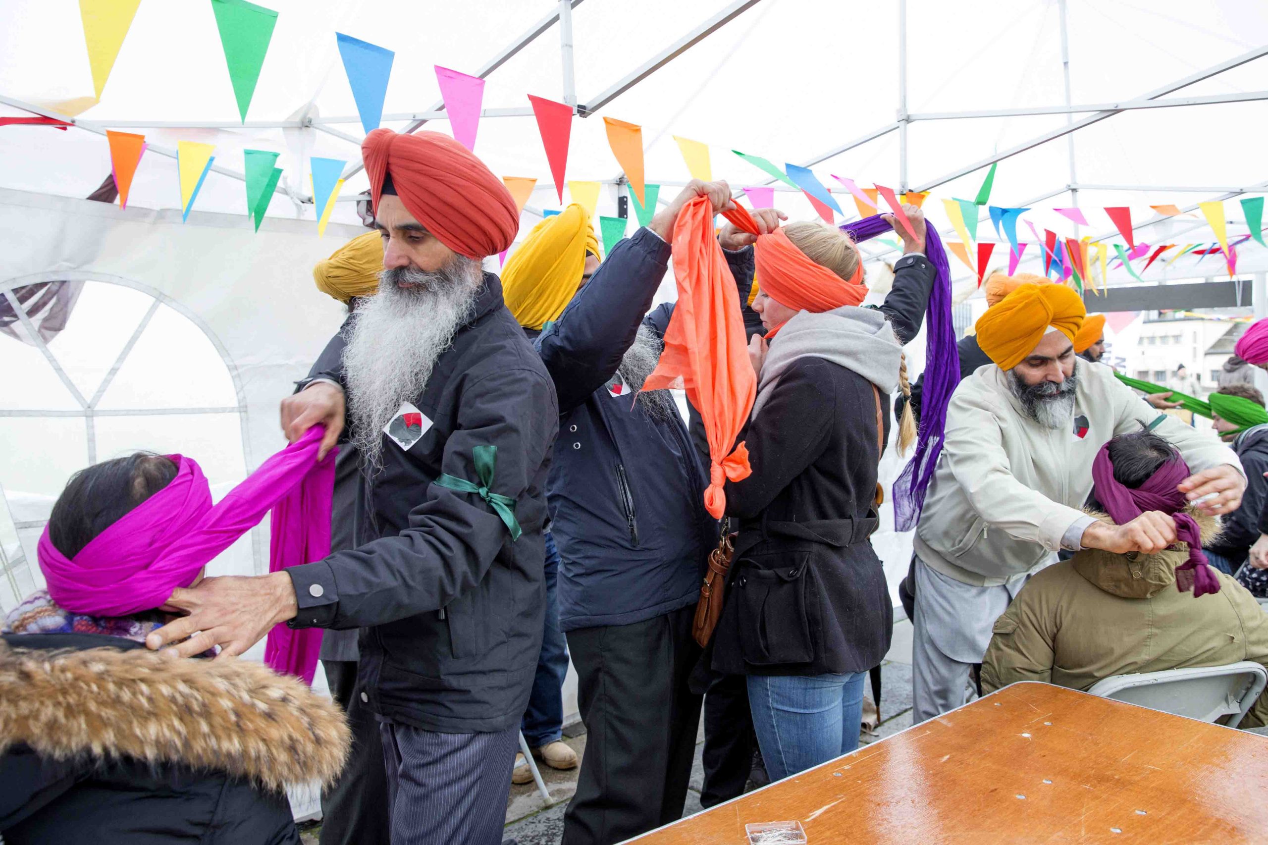 20 000 ont participé à la "journée du turban" à Oslo 4 20 000 ont participé à la "journée du turban" à Oslo - 3
