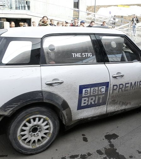 Les équipes Top Gear ont peut-être parcouru 244 kilomètres à l'heure 12 Les équipes Top Gear ont peut-être parcouru 244 kilomètres à l'heure - 11