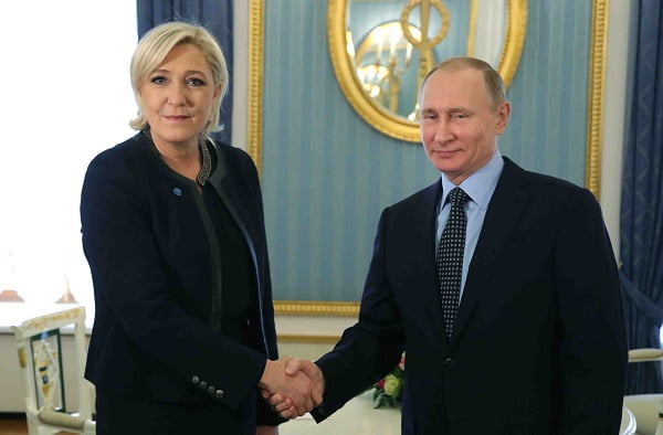 Vladimir Poutine a reçu Marine Le Pen à Moscou - 3